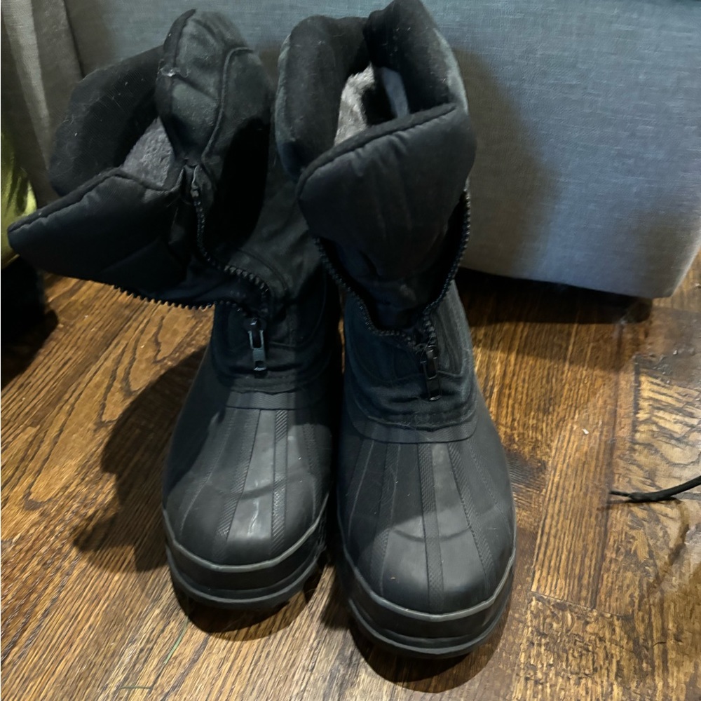 Men’s snow boots